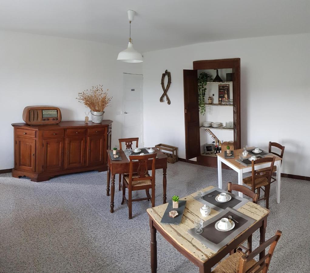 Cascina Brichat Alta Langa Serravalle delle Langhe Екстер'єр фото
